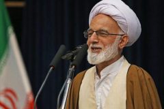 وحدت خنثی کننده توطئه های دشمنان است