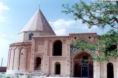 مرمت امامزاده شاهزاده حسین نظام‌آباد فراهان