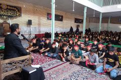 سفره حضرت رقیه (س) همزمان با سراسر کشور در فراهان برپا شد