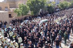 بدرقه باشکوه شهید «علی بیژنی زیبا» بر روی دوش مردم خنجین