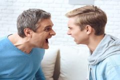 اثرات مخرب درک نکردن سن بلوغ در نوجوانان