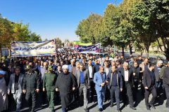 از نسل دیروز تا امروز؛ همه با هم در میدان ۱۳ آبان