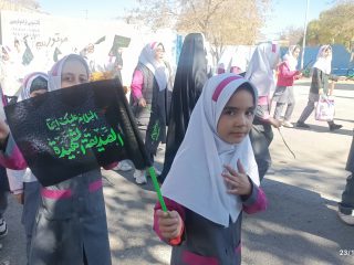 کوچه‌های شهر فرمهین، میزبان عزاداری کودکانه برای مادرِ مظلومه