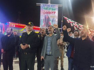 بانگ الله اکبر در شب ۲۲ بهمن در فراهان پیچید