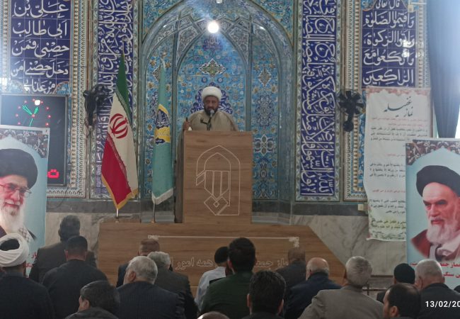 نخستین دعای پیامبر(ص) در رمضان «امنیت» بود / ایران با تکیه بر بازدارندگی از موضع عزت سخن می‌گوید